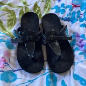Vionic Karley Black Patent Leather Sandal Women’s Size 8